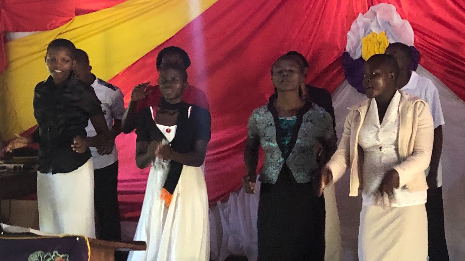 Uganda 102019 church service.jpg
